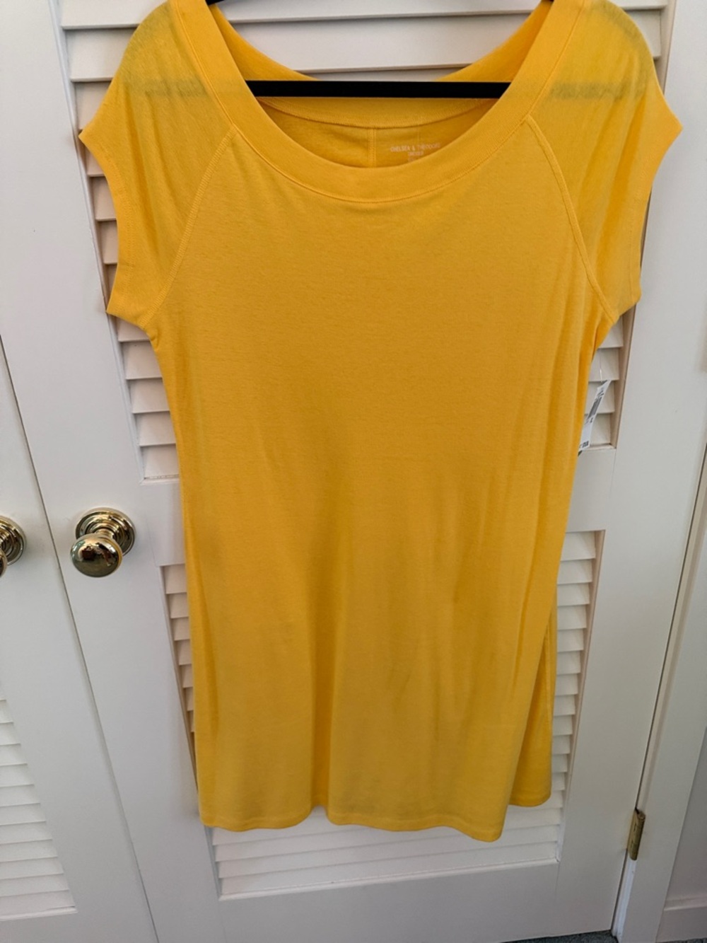 Chelsea & Theodore Sunny Yellow Scoop Neck Tunic